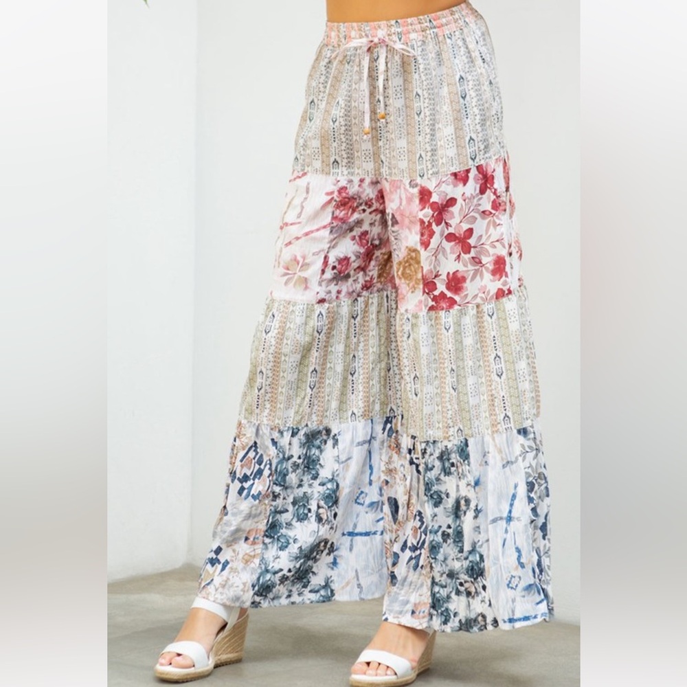 Young Threads NWOT Boho Wide Leg Floral Pants with Tie & Elastic Waist - Picture 2 of 9
